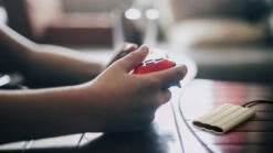 Samsung T7 Shield 1TB Beige -Tech Winkel 1748633 1