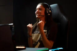 JBL Quantum 910 Wireless -Tech Winkel 1826867