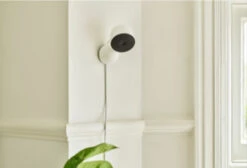 Google Pixel Tablet 128GB Wifi Creme En Dock Met Speaker + Nest Cam Indoor Wired -Tech Winkel 1874293 2