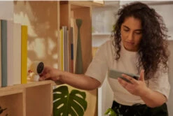 Google Pixel Tablet 256GB Wifi Grijs En Dock Met Speaker + Nest Cam Indoor Wired 33 Google Pixel Tablet 256GB Wifi Grijs En Dock Met Speaker + Nest Cam Indoor Wired -Tech Winkel 1874294 3