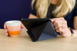 Kobo Libra 2 Wit + BlueBuilt Book Case Zwart -Tech Winkel 1939595